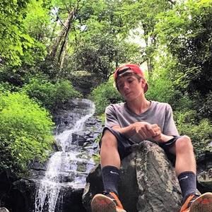 Meet your Posher, Chuck