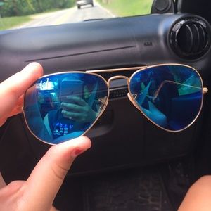 Rayban aviators polarized