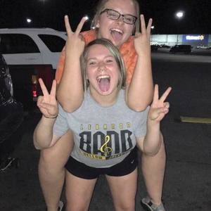 Meet your Posher, Elisabeth