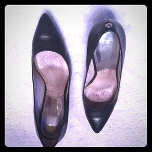 Michael Kors black leather pumps size 6.5