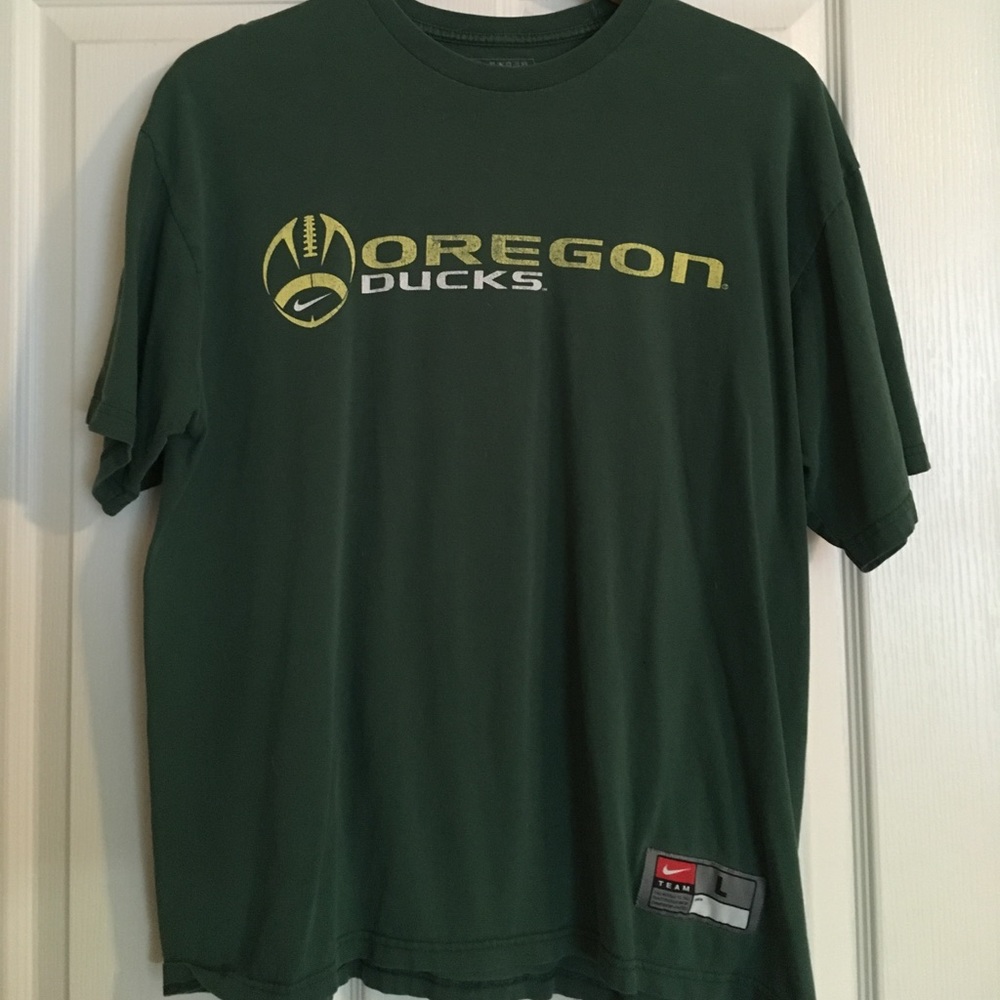 Nike Oregon Ducks tshirt