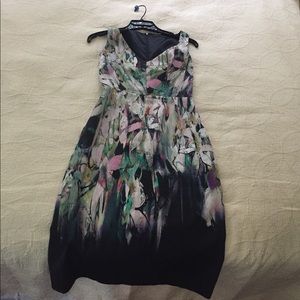 Elie Tahari dress. Beautiful colors for the summer
