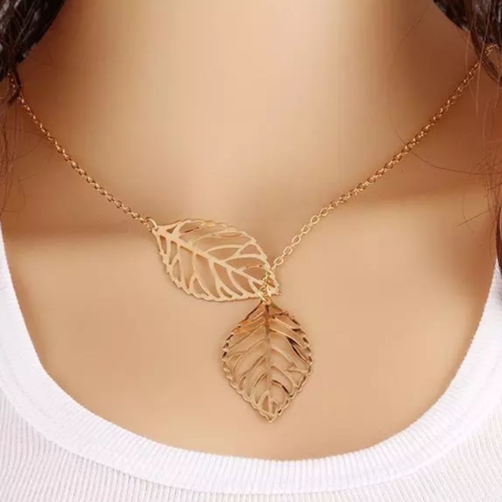 New Gold leaf necklace