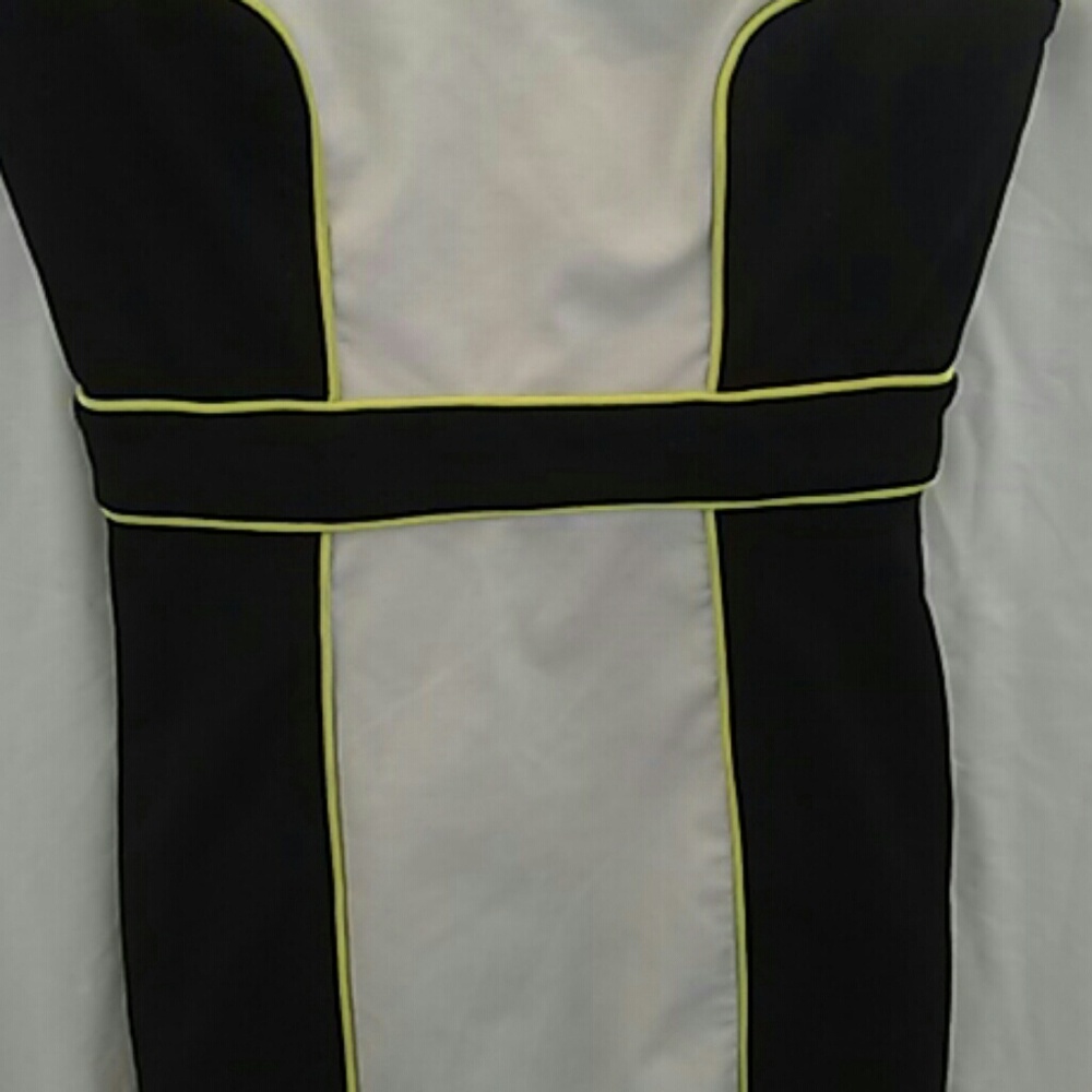 XOXO dress - Picture 4 of 6