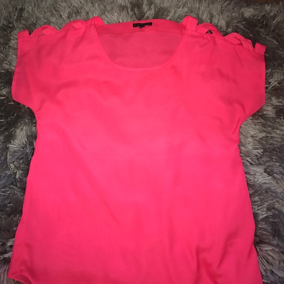 Express hot pink blouse - Picture 1 of 2