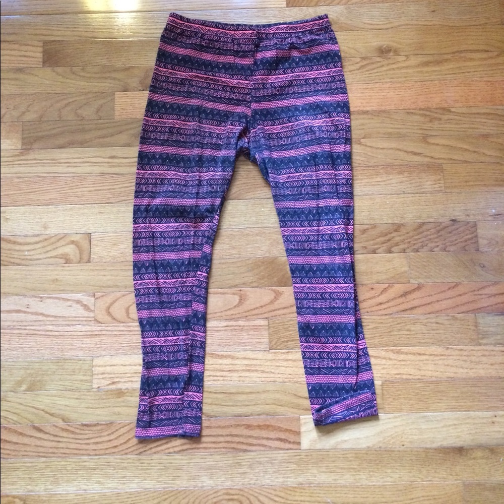 DEB Tribal Print Leggings