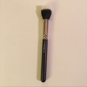 MAC 188 Makeup Brush