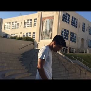 Meet your Posher, Genaro