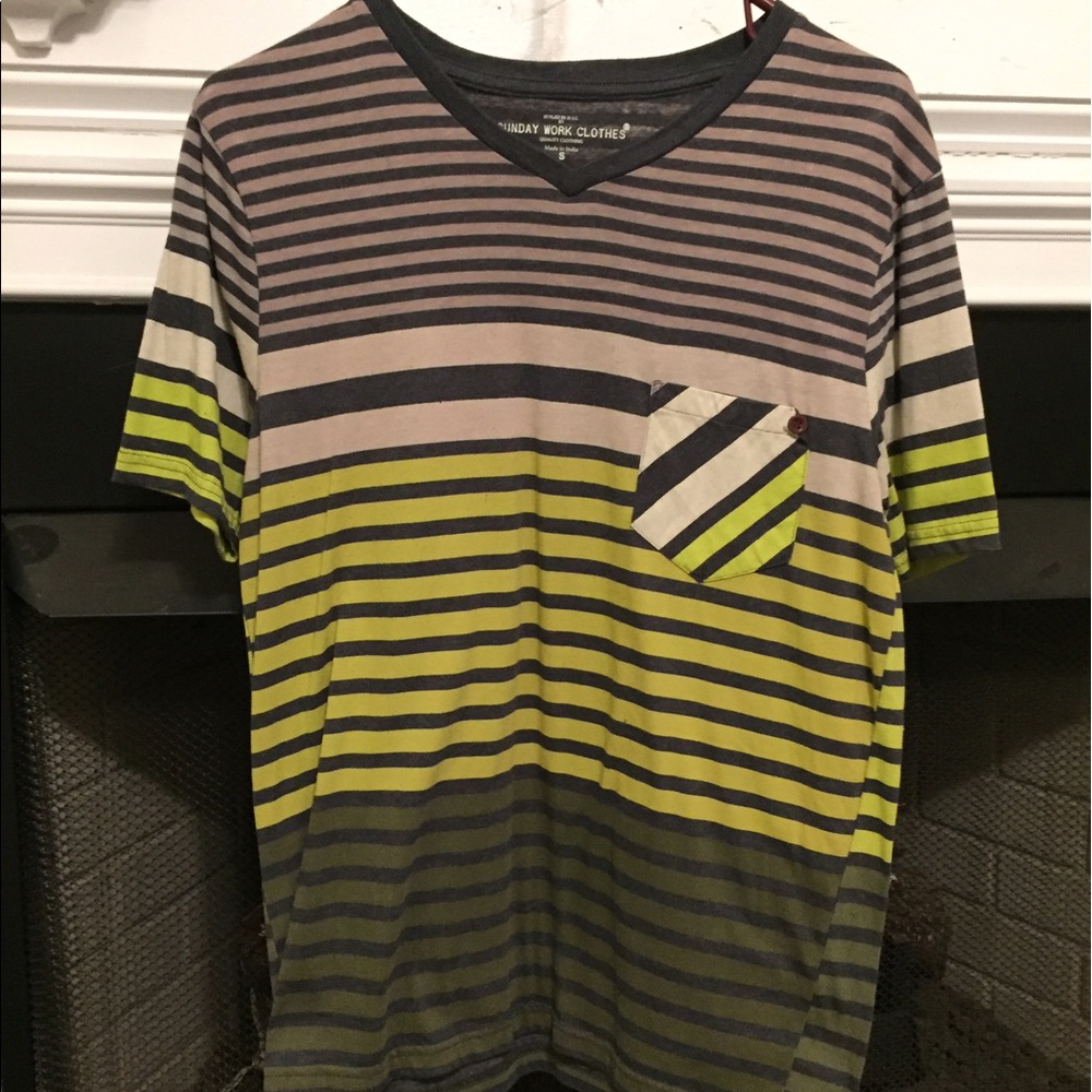 Men's Vneck tshirt