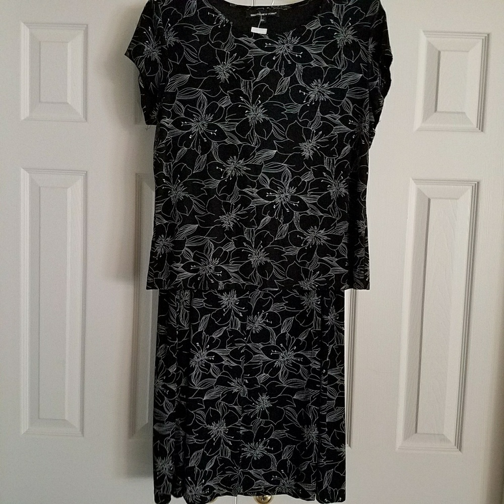 2 piece top and skirt set