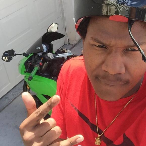 Meet your Posher, Kendall - Picture 1 of 1