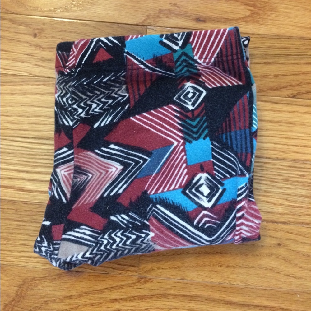 Cal Style Print Leggings Size Small - Picture 2 of 2