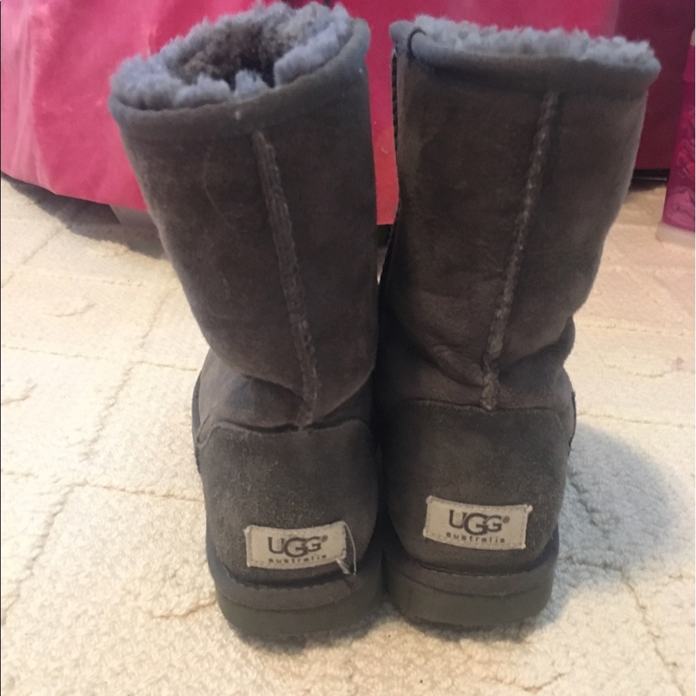 Ugg mid-height boots!