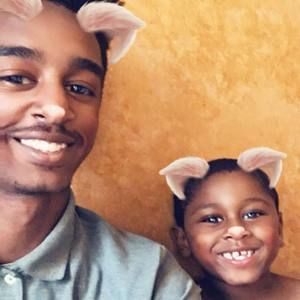 Meet your Posher, Kenneth