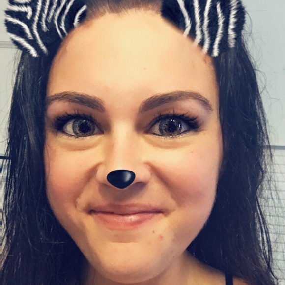 Meet your Posher, Breyanne - Picture 1 of 1