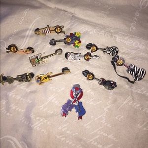 Hard Rock Cafe pins