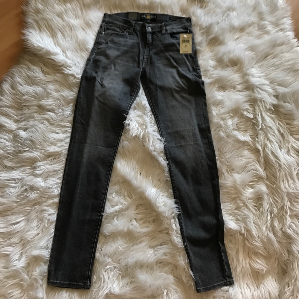 Lucky brand Gray Wash Brooke Skinny