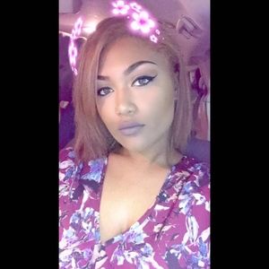 Meet your Posher, Makayla