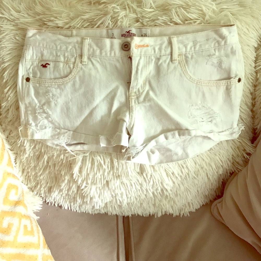 White distressed Hollister shorts