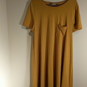 EUC Lularoe XL Carly Pocket Dress Mustard