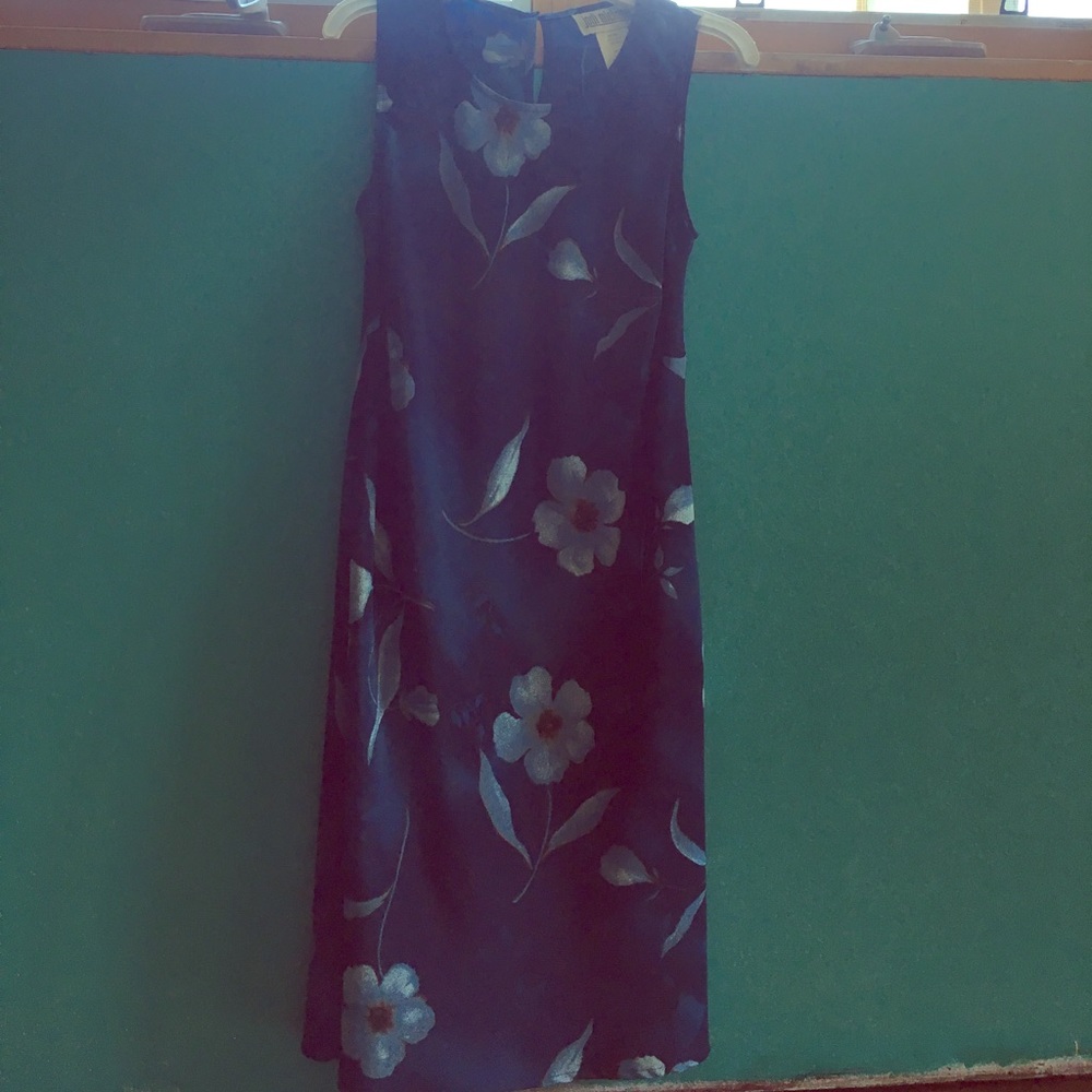 Blue floral midi dress