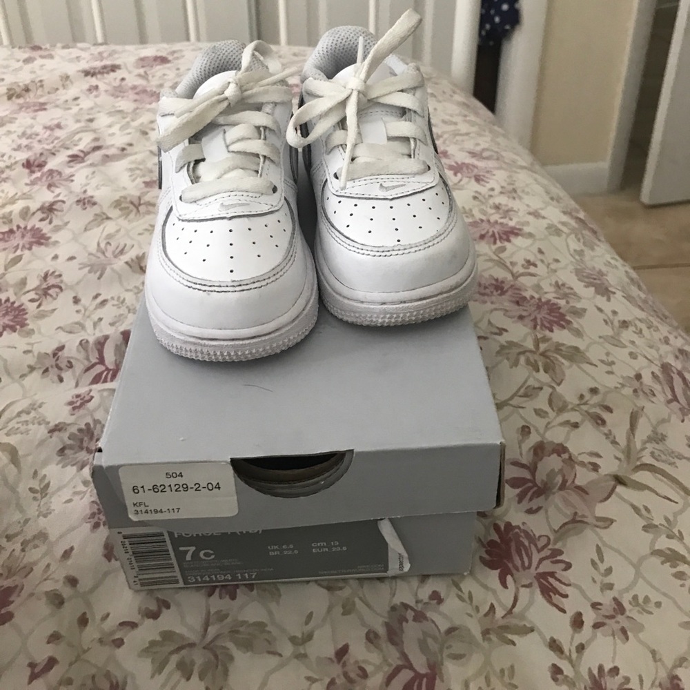 Nike Air Force 1