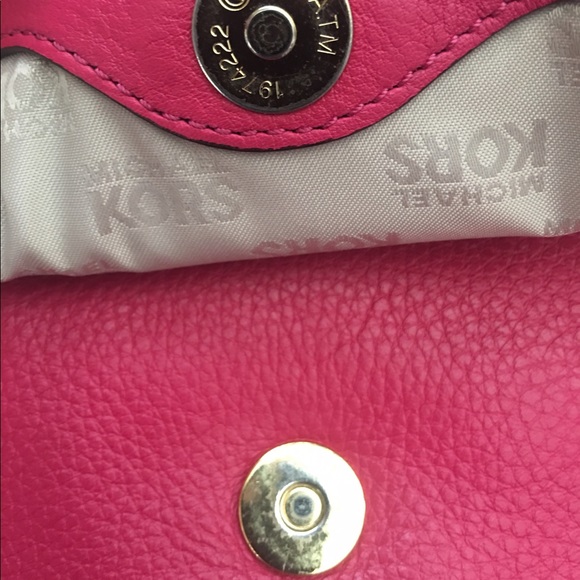 MICHAEL KORS AUTHENTIC leather purse - Picture 6 of 6