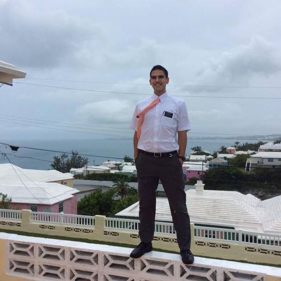 Meet your Posher, Andrew - Picture 1 of 1