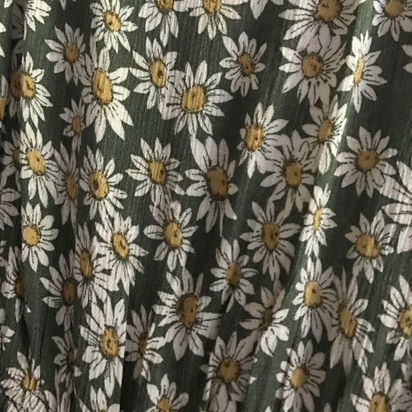 Flower romper - Picture 2 of 3