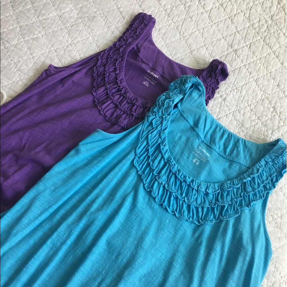 Price ⬇️ Bundle Lane Bryant ruffled/smocked tanks