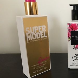 VS SuperModel Shimmering Lotion