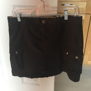 Adorable Columbia skirt