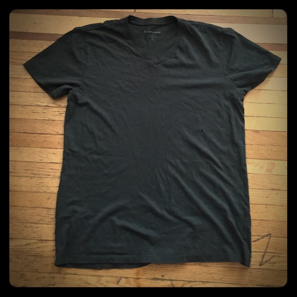 Everlane Dark Olive Green T shirt sz small