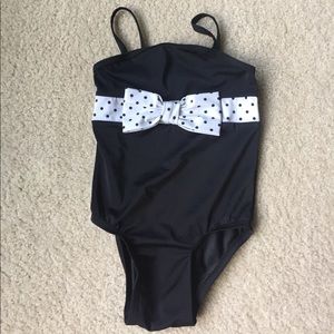 2T Old Navy Swimsuit