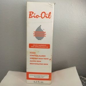 New sealed box scar, hydrate, stretch mark bio-oil
