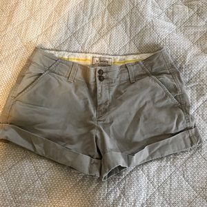 Grey shorts