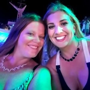 Meet your Posher, Janis