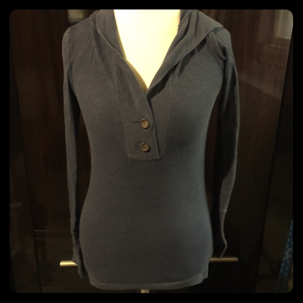 🍁HP🍁 American Eagle Navy blue Knit hooded Henley