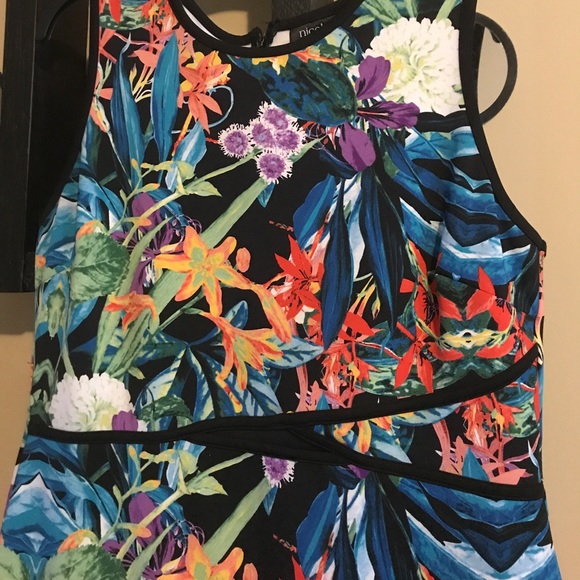 Nicole Miller floral dress sz XL no offers - Picture 2 of 6