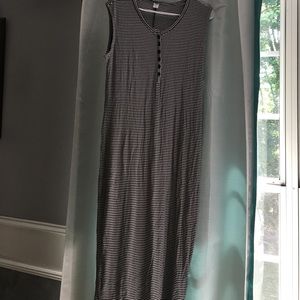Old Navy NWT ribbed midi Henley dress