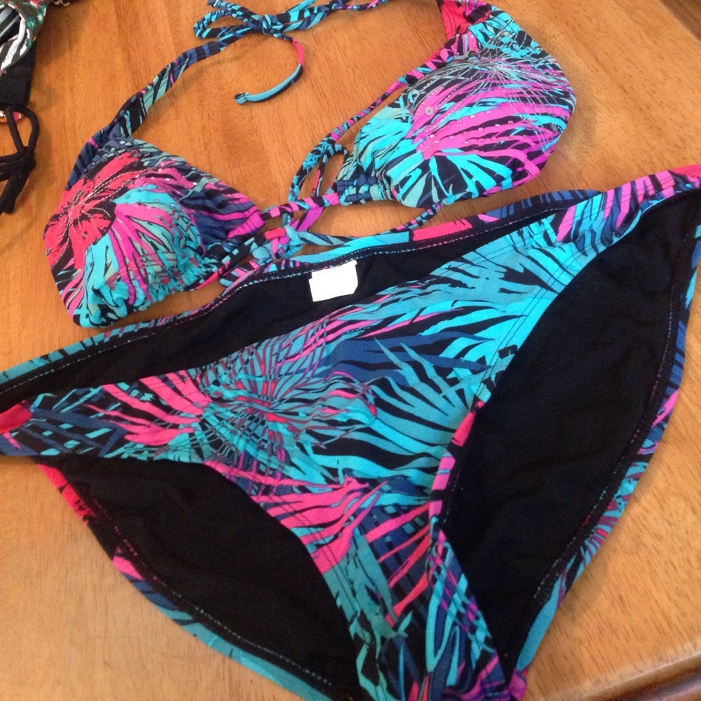 Xhilaration tropical bikini