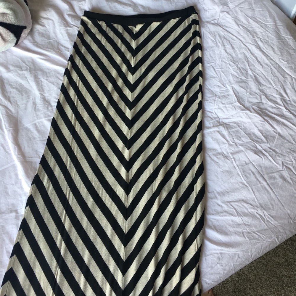 Premise Black and Tan Maxi skirt!