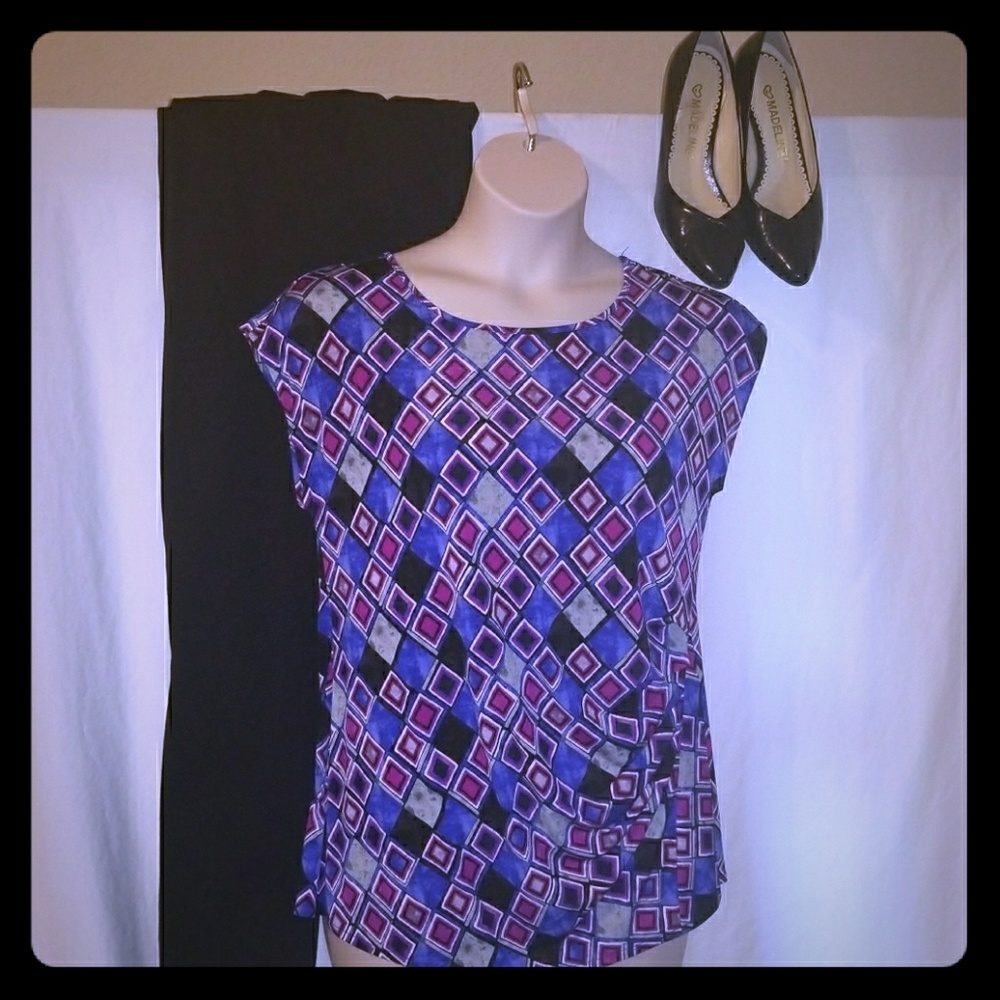 NWOT Silky, colorful top, Lane Bryant size 14/16