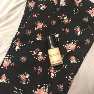 Leggings & Giorgio Armani Foundation