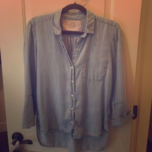 Classic Bella Dahl polka dot chambray top