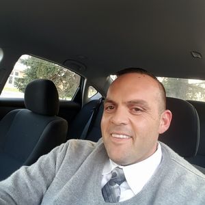 Meet your Posher, Dominic