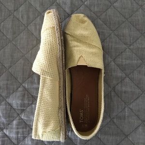 Tom's flat espadrilles
