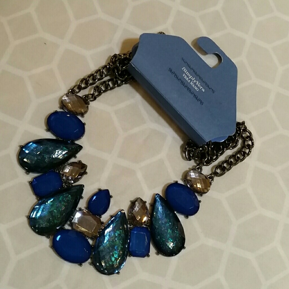Vera Wang statement/bib necklace