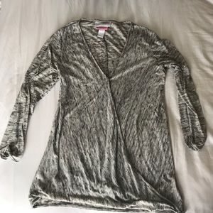 Jessica Simpson Nursing Top