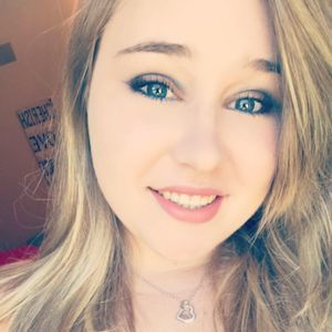 Meet your Posher, April